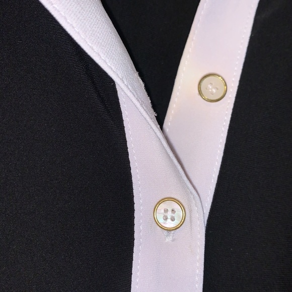 Black dress with 3/4 sleeves and button-down collar - Picture 4 of 4